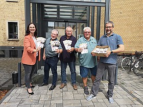 Die Broschüre zur Barrierefreien Mainspitze wurde vorgestellt